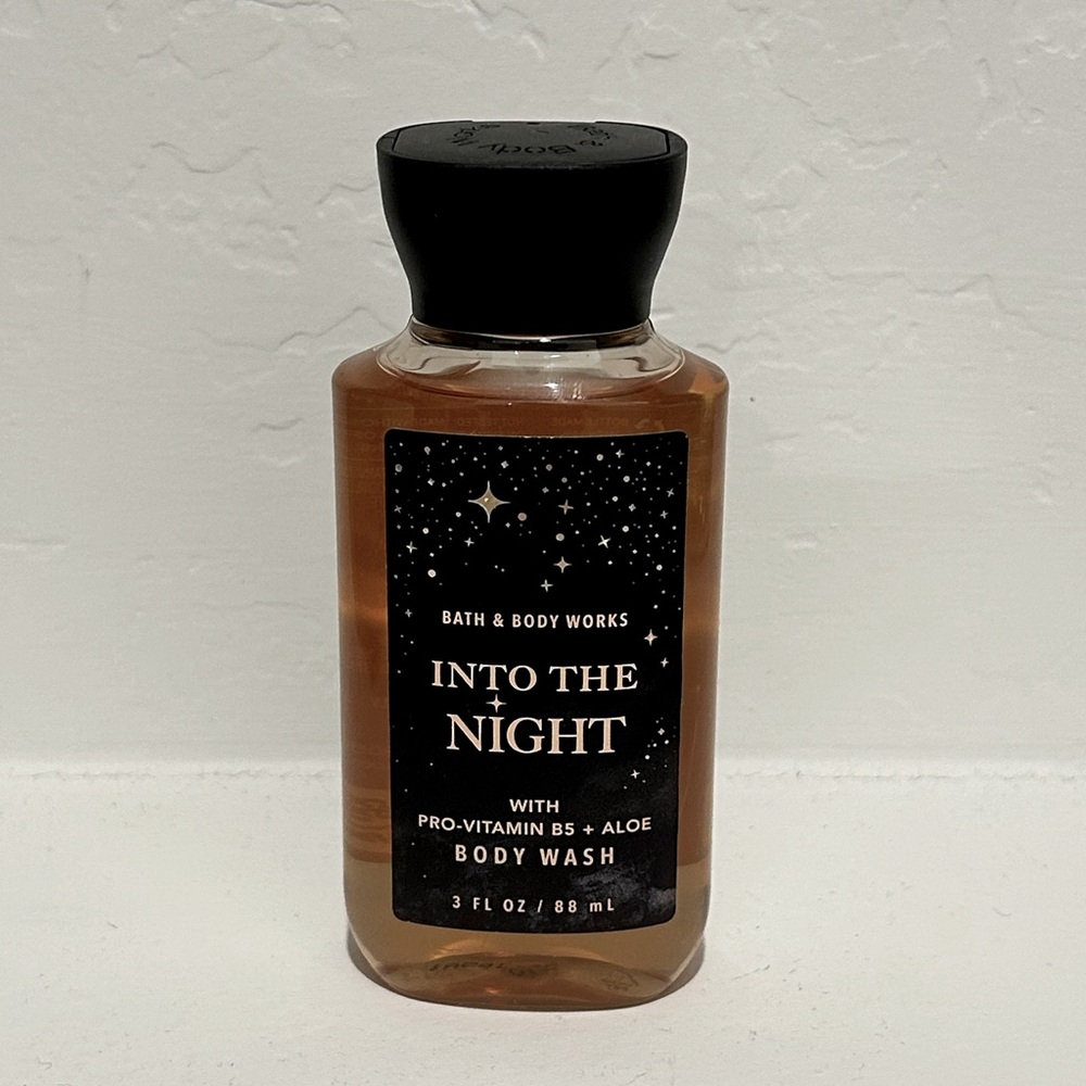 NEW! Bath & Body Works Into The Night Body Wash
